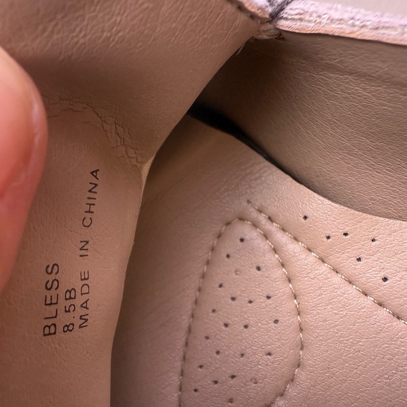 Donald Pliner Women's Bless 8.5 B  Distressed Metallic Mules Light Pink  Taupe - Picture 12 of 16